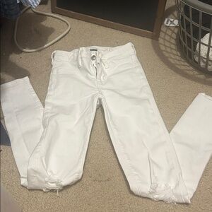 American Eagle White Jeans